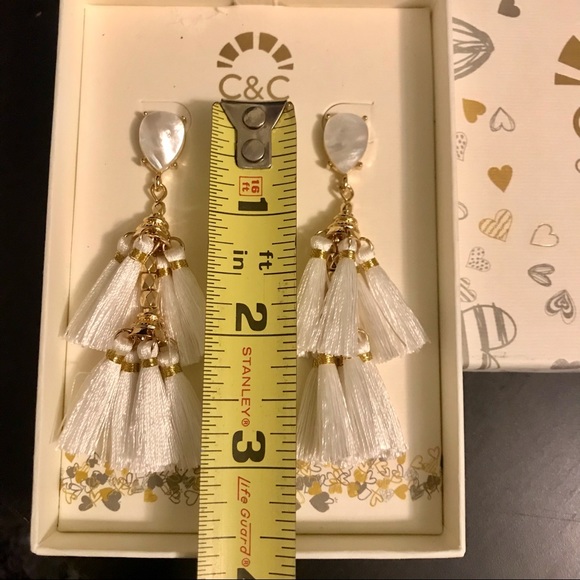 NWT C&C California Earring Jewelry white tassel - Picture 6 of 6